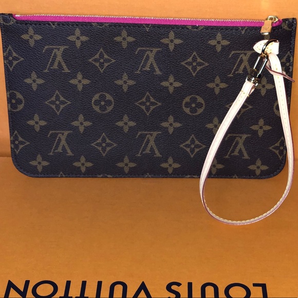 Louis Vuitton Handbags - Authentic Louis Vuitton Neverfull Pouch/wristlet